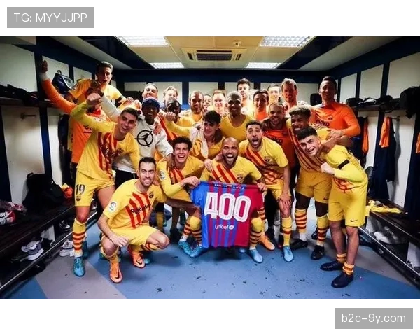 更衣室故事:一份详细记录每位球员“防守对抗成功率”的报告如何激励全队