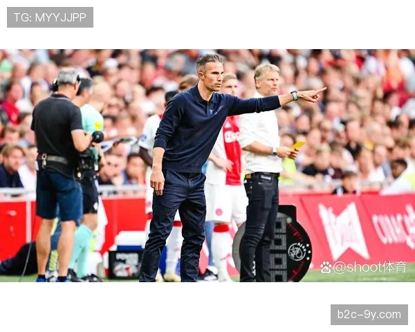 官方:荷兰传奇前锋范佩西将出任荷甲海牙俱乐部主教练